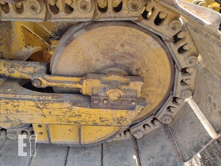2004-deere-650h-image-35