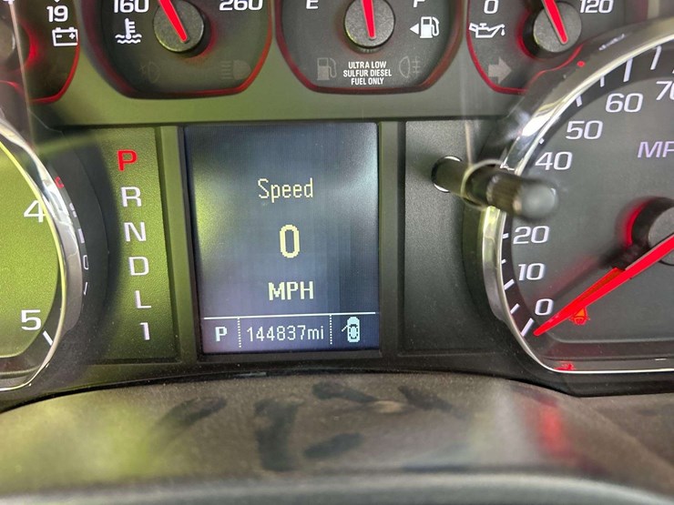 2019-chevrolet-silverado-3500hd-image-6