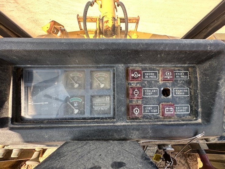 #2286-•-tcm-835-2-series-rubber-tire-loader-image-72