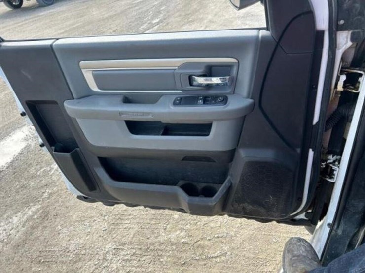 2018-ram-3500-hd-image-17