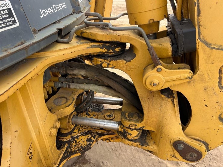 2002-deere-310g-image-31