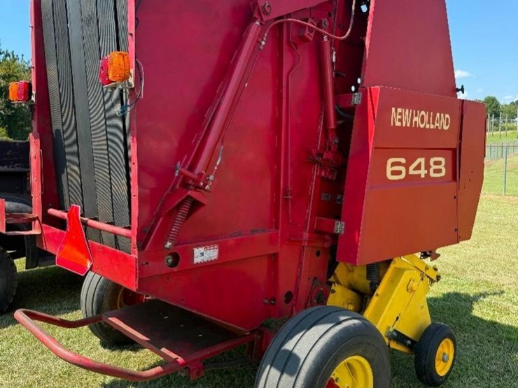 new-holland-647-autowrap-hay-baler-(sn-23208)-image-2