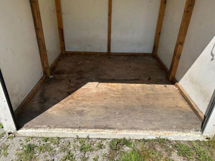 7-ft-4-in-x-8-ft-storage-container-image-6