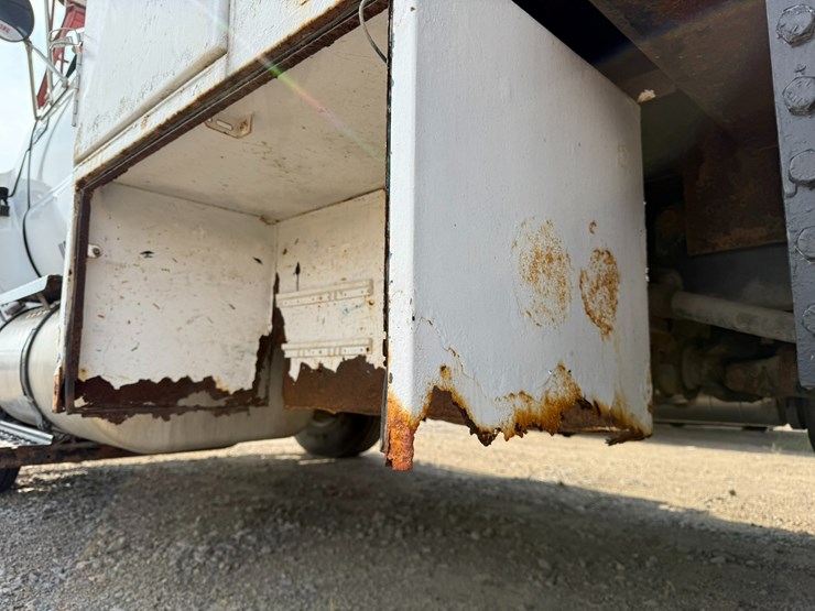 2012-ford-f750-image-68