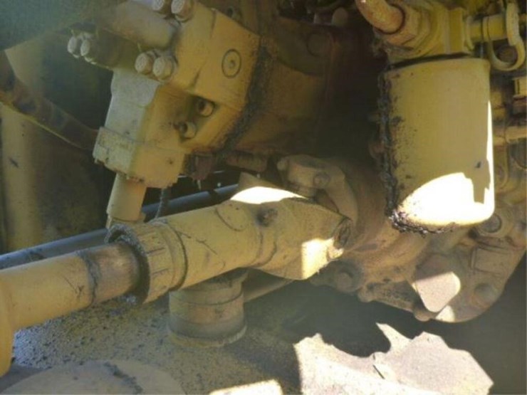 caterpillar-930k-image-39