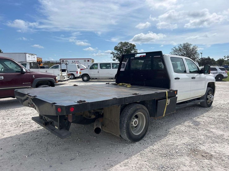 2019-chevrolet-silverado-3500hd-image-3