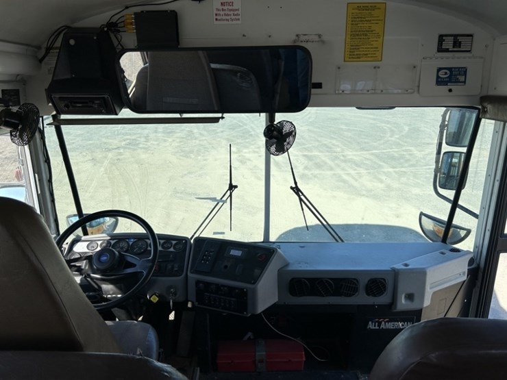 2004-blue-bird-school-bus-image-22