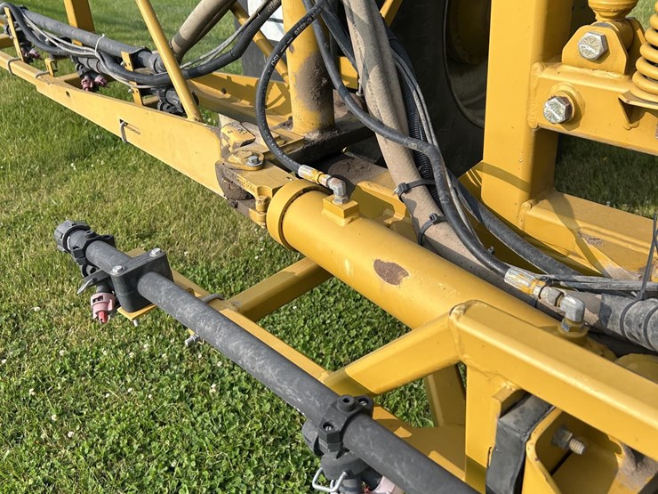 2005-ag-chem-rogator-1074-image-24