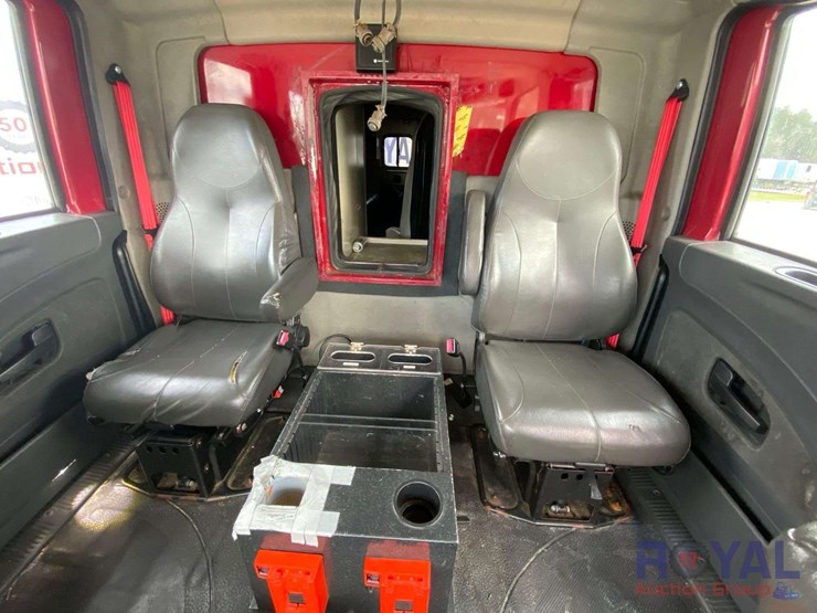 2015-international-durastar-4300-image-39