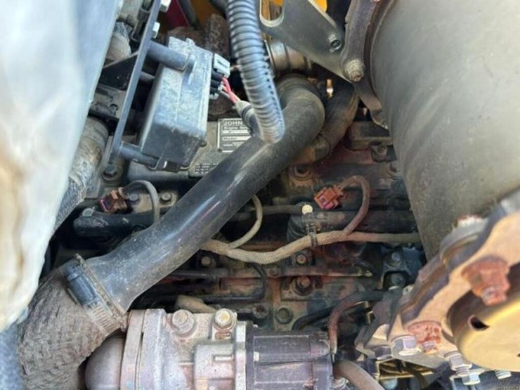 2022-deere-325g-image-29