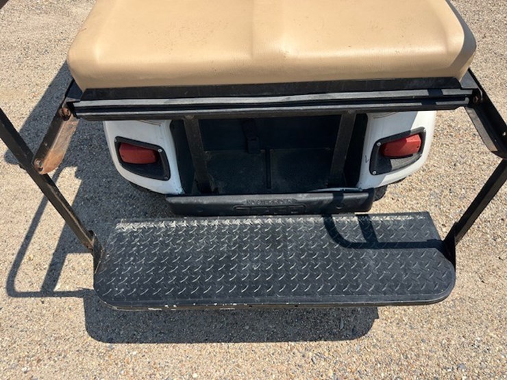 #57-•-ez-go-golf-cart-image-9