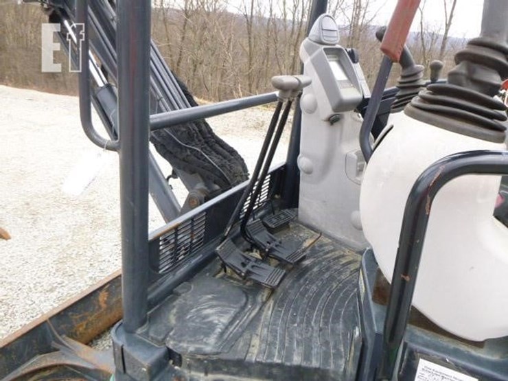 2021-takeuchi-tl6r-image-11