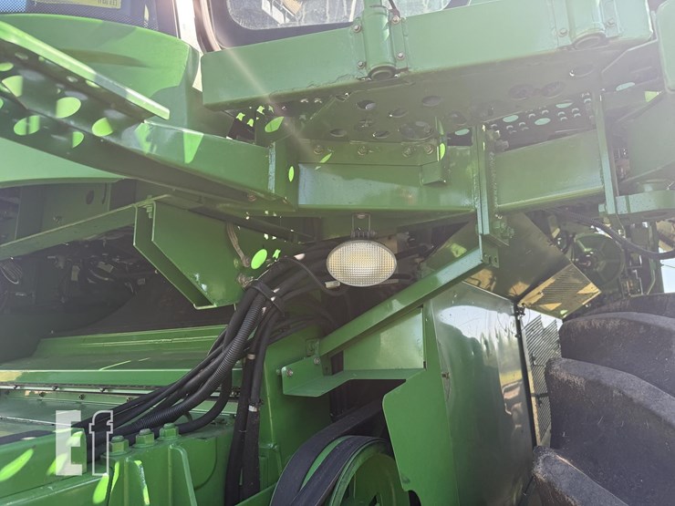 2009-john-deere-9770-sts-image-73