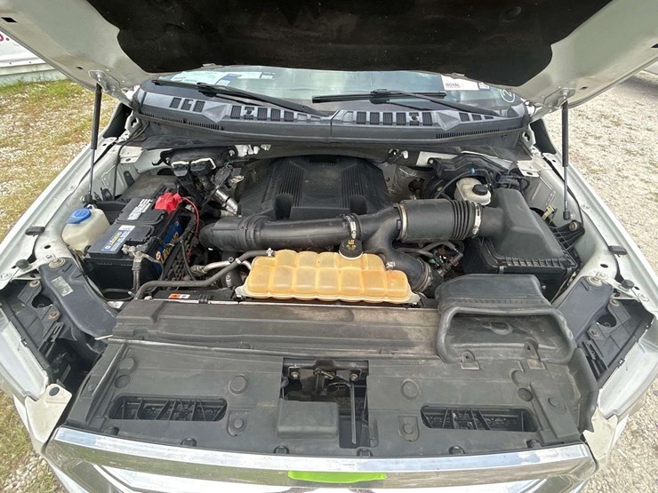 2017-ford-f150-image-7