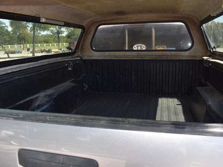 2014-toyota-tacoma-image-9