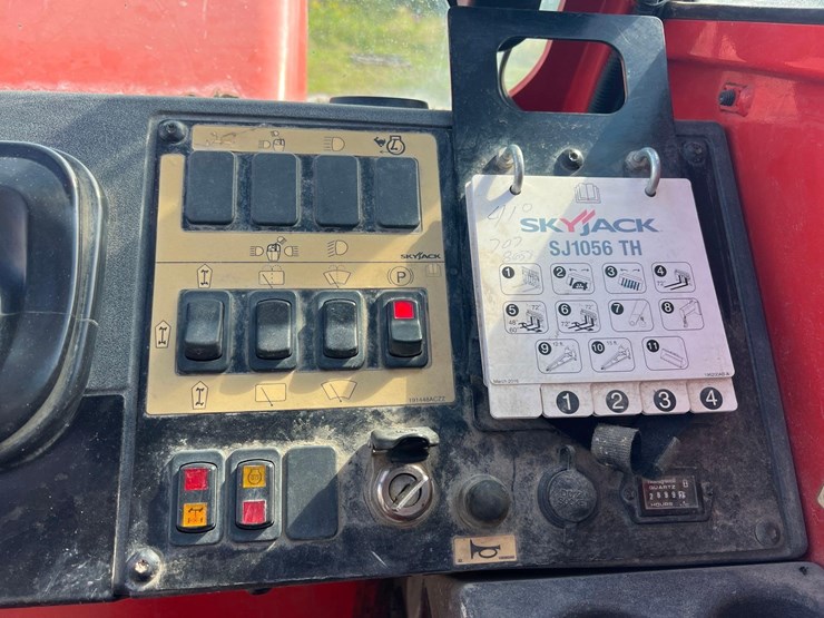 skyjack-sj1056th-image-14
