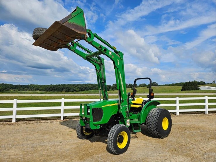 john-deere-5225-image-9