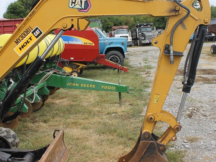 2022-caterpillar-303-image-4