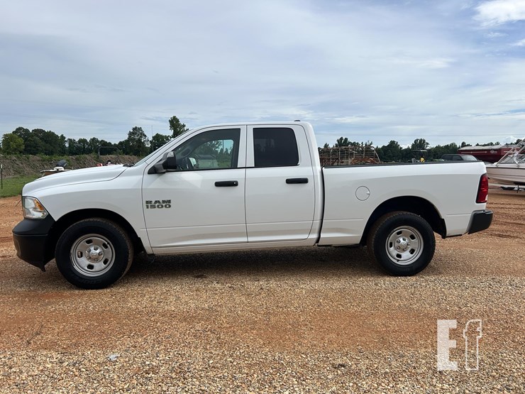 2018-dodge-1500-image-2