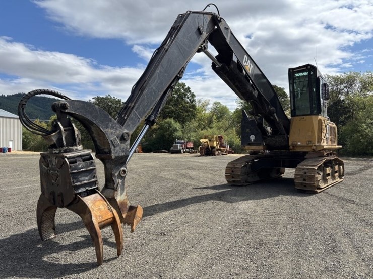 caterpillar-568-image-1