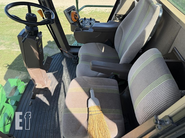 2009-john-deere-9770-sts-image-52