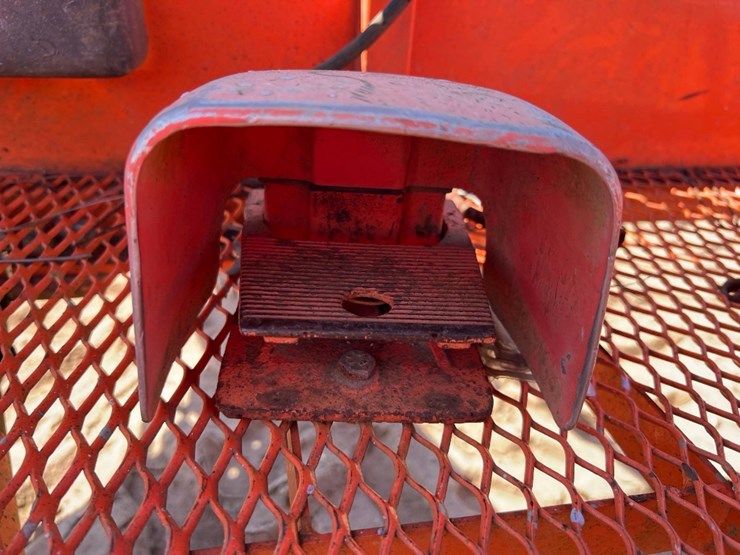 2007-jlg-600s-image-28