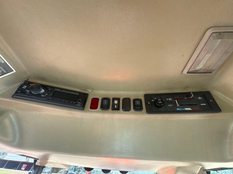 kubota-l4630d-image-25