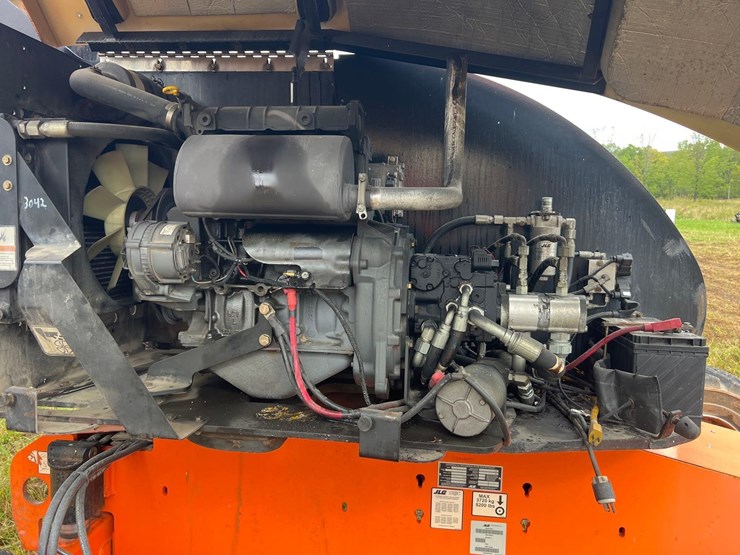 jlg-400s-image-10