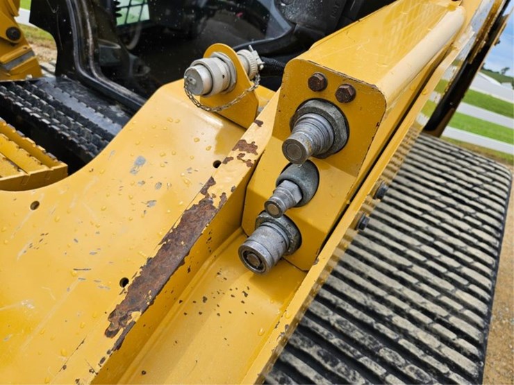 caterpillar-287-image-13