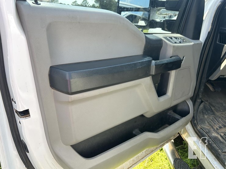 2019-ford-f250-sd-xl-image-15