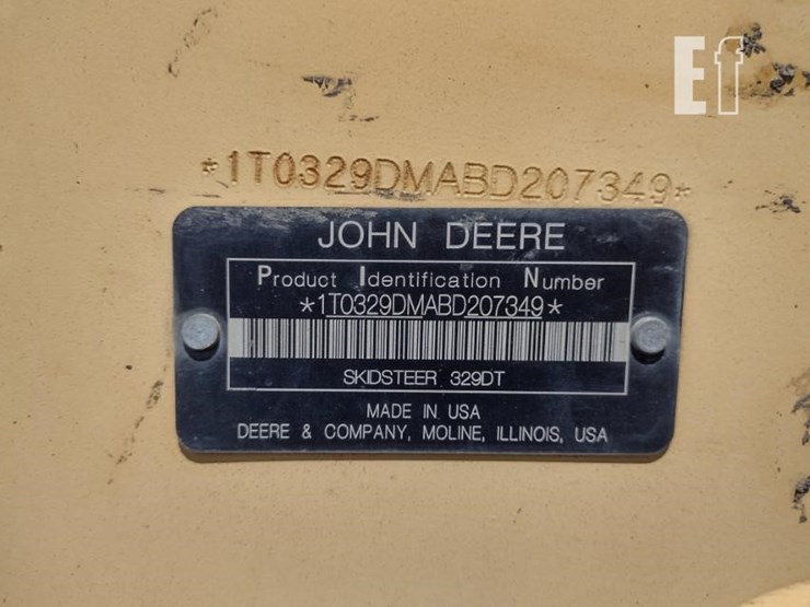 john-deere-329d-image-5