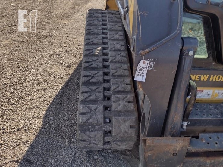 2015-new-holland-c232-image-25