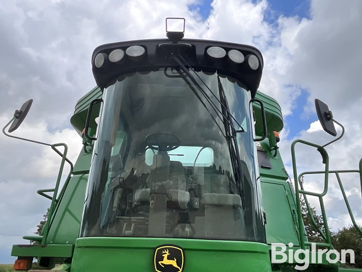 2011-john-deere-9770-sts-image-12