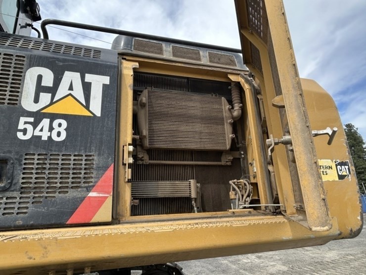2018-caterpillar-548-image-49