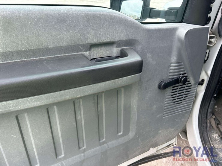 2015-ford-f350-image-13