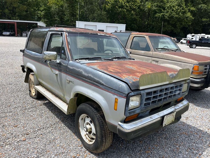 1987-ford-bronco-image-3