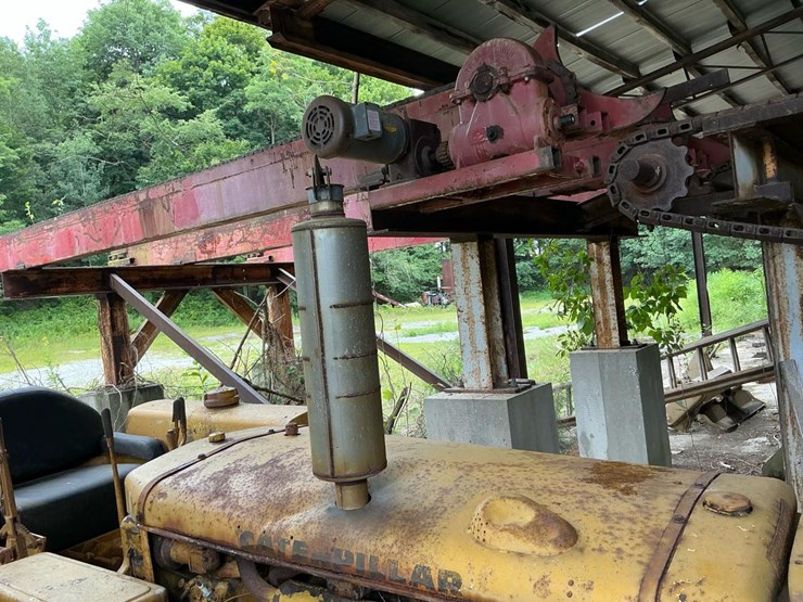 caterpillar-d2-image-9