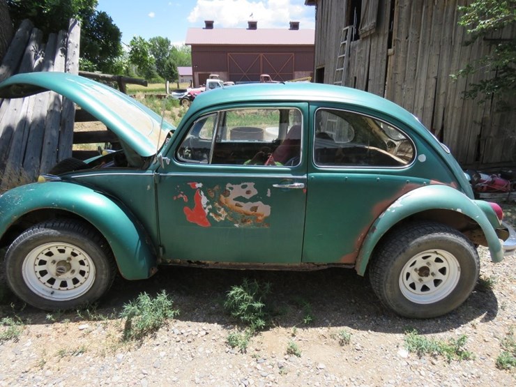 1969-volkswagen-beetle-image-11