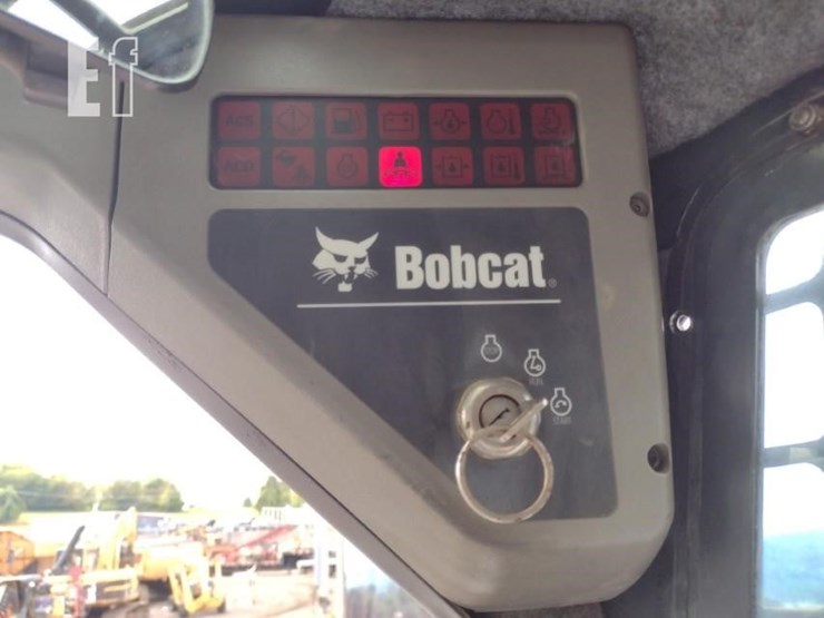 2007-bobcat-t300-image-8