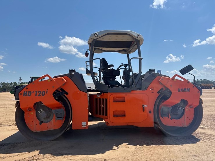 2016-hamm-hd+-120i-double-drum-roller-image-5