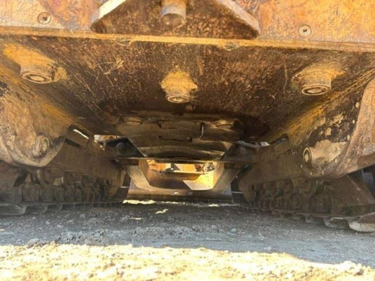 1990-caterpillar-d3c-image-48