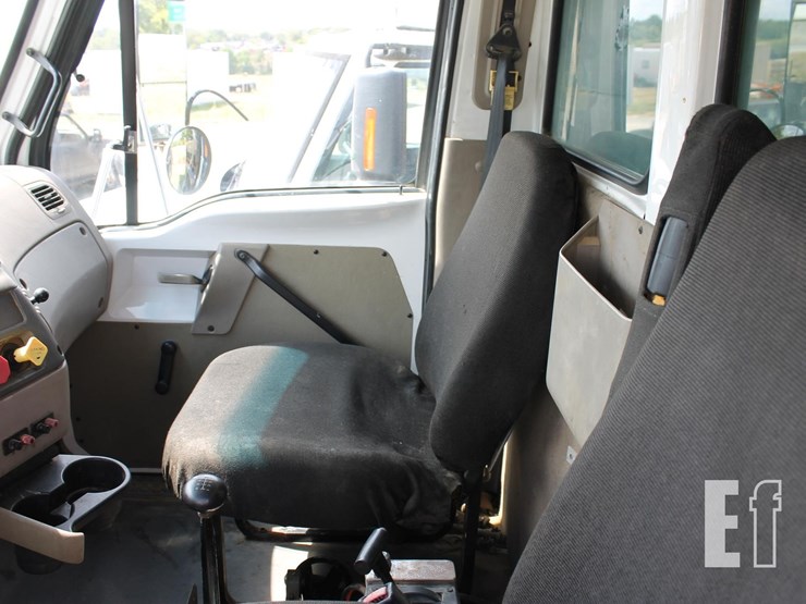 2005-2005-sterling-dump-truck-3545-image-11