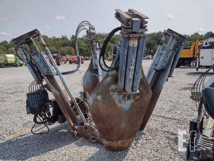 caretree-748-tree-spade-image-9