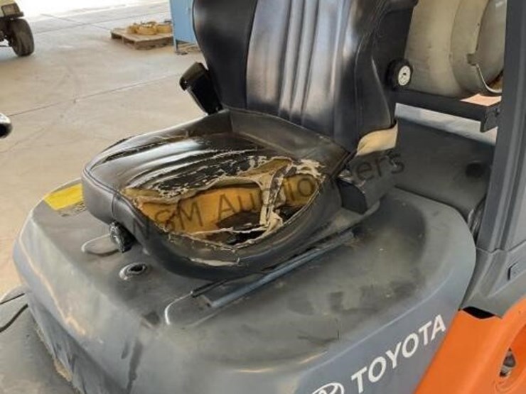 toyota-8fgu25-image-14
