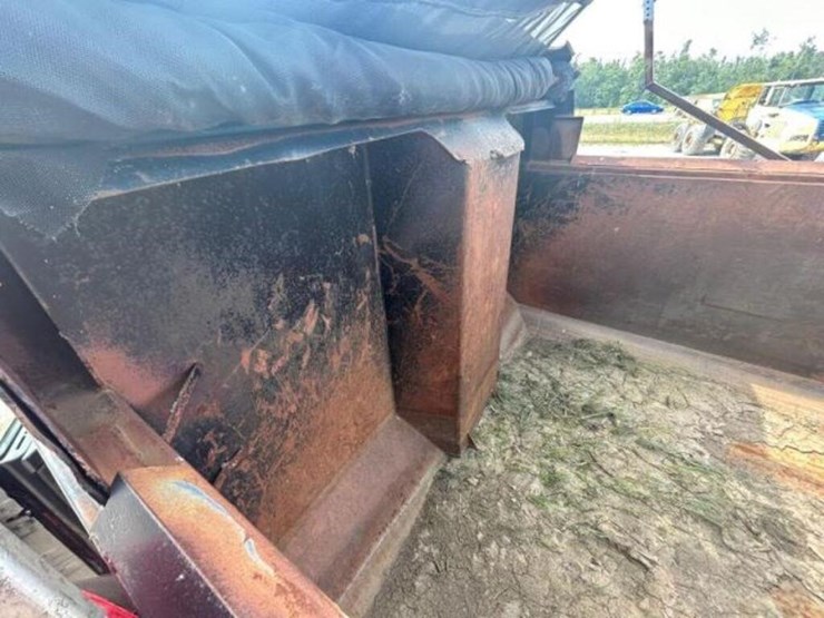 2005-volvo-tri/a-dump-truck-4v5k99gh55n391882-image-93