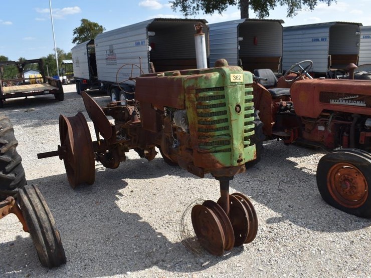 john-deere-mt-image-2