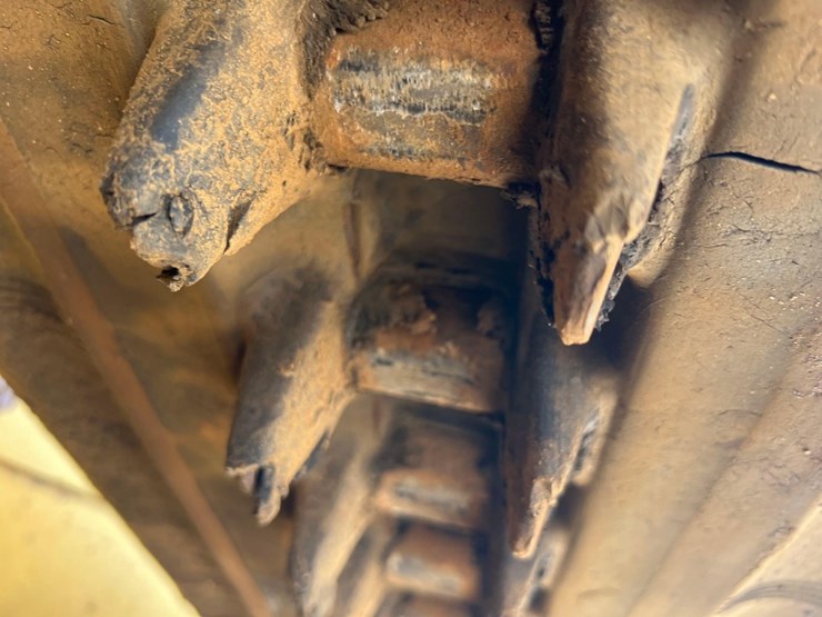 2018-caterpillar-259d-image-16
