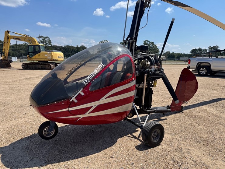 #122-•-raf-2000-gyrocopter-image-3