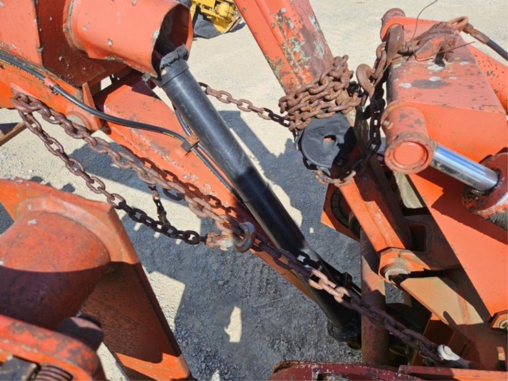 ditch-witch-5110-image-33