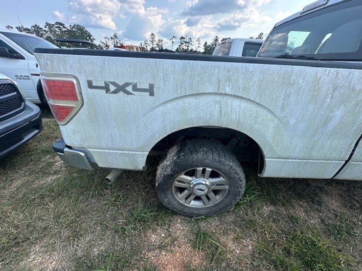2014-ford-f150-image-17